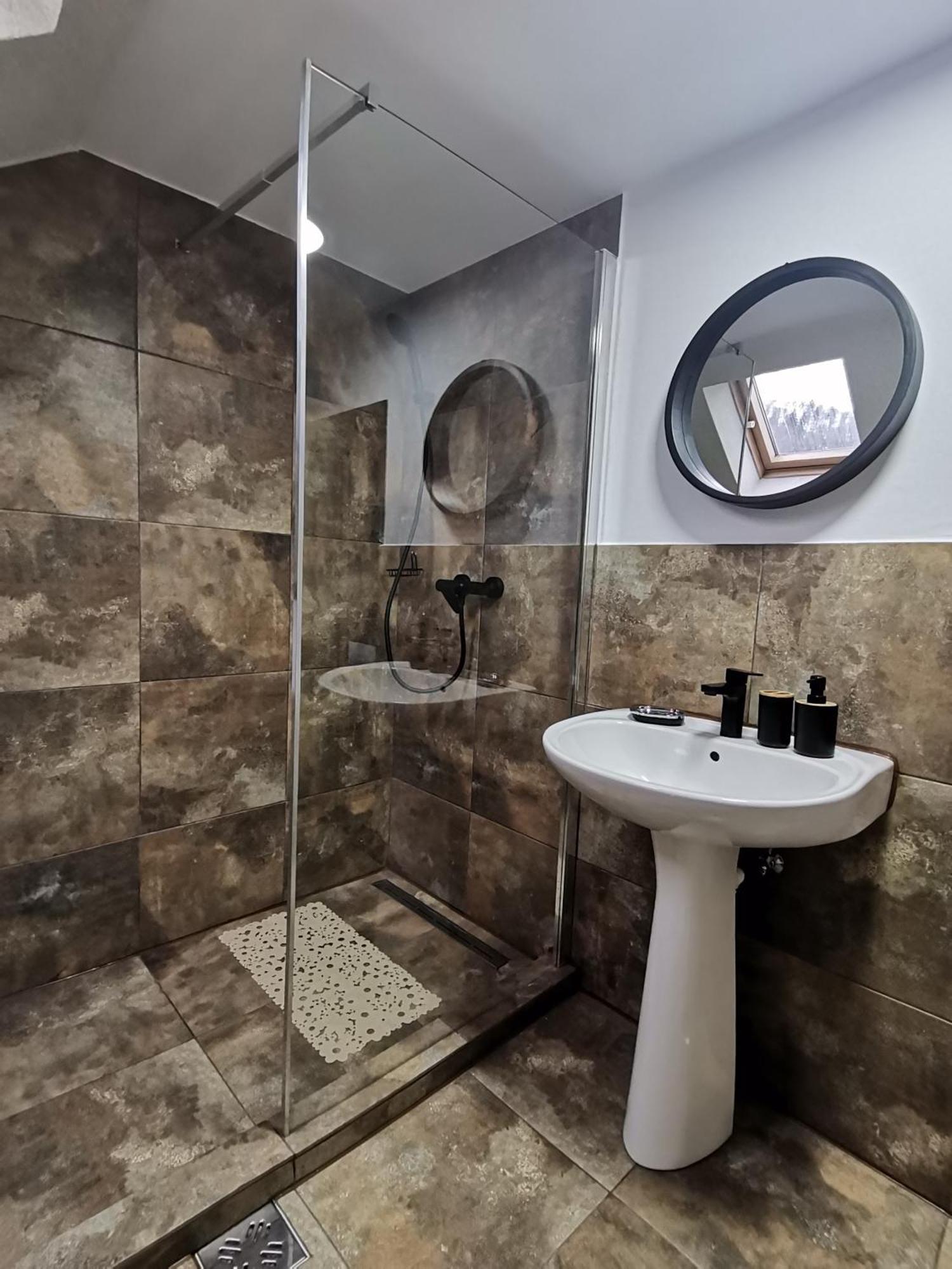 Shelby Accommodation -Adult Only- Синая Экстерьер фото