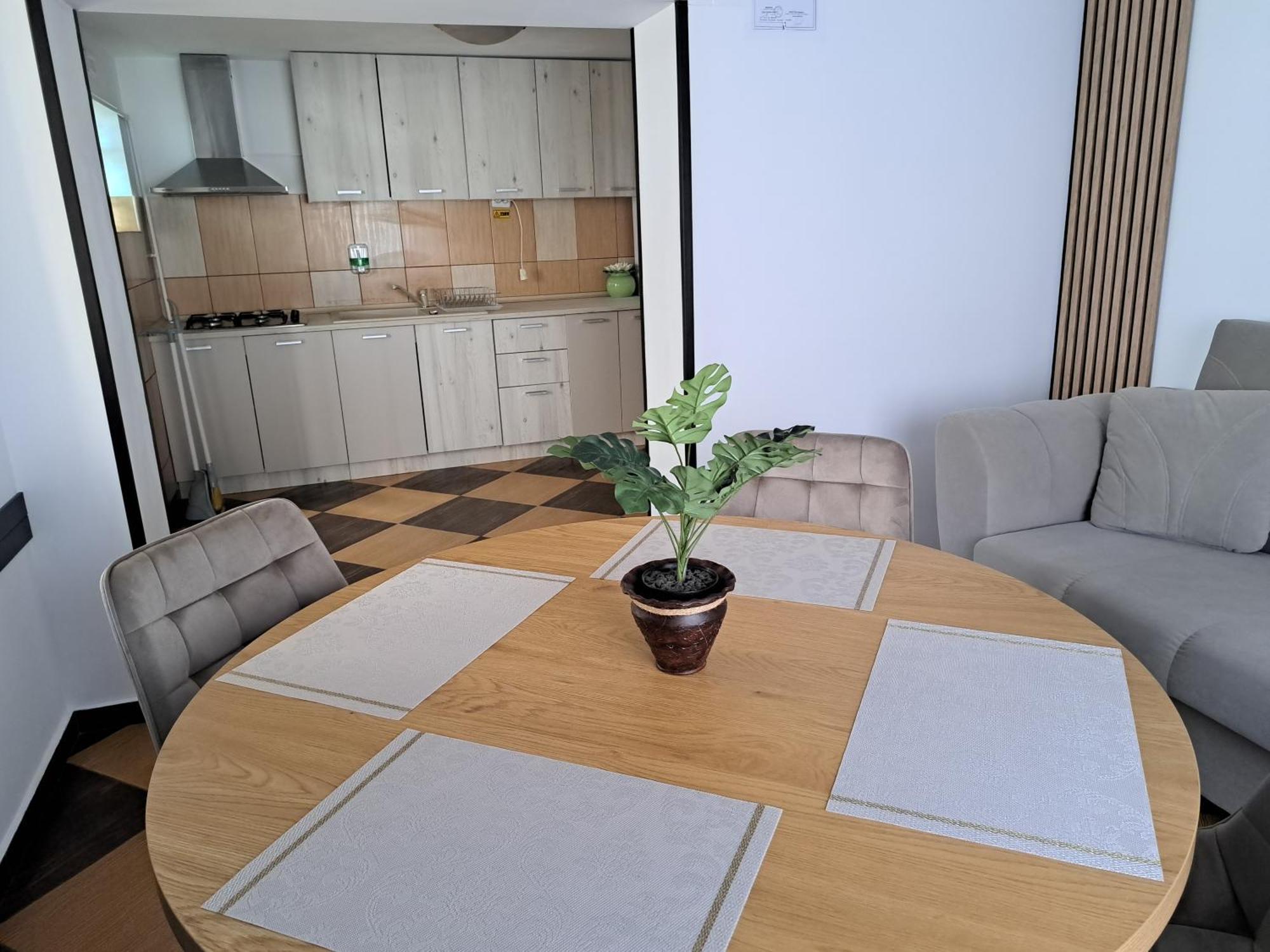 Shelby Accommodation -Adult Only- Синая Экстерьер фото