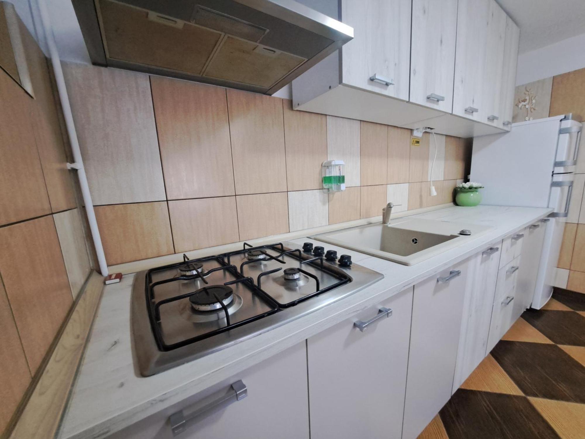 Shelby Accommodation -Adult Only- Синая Экстерьер фото