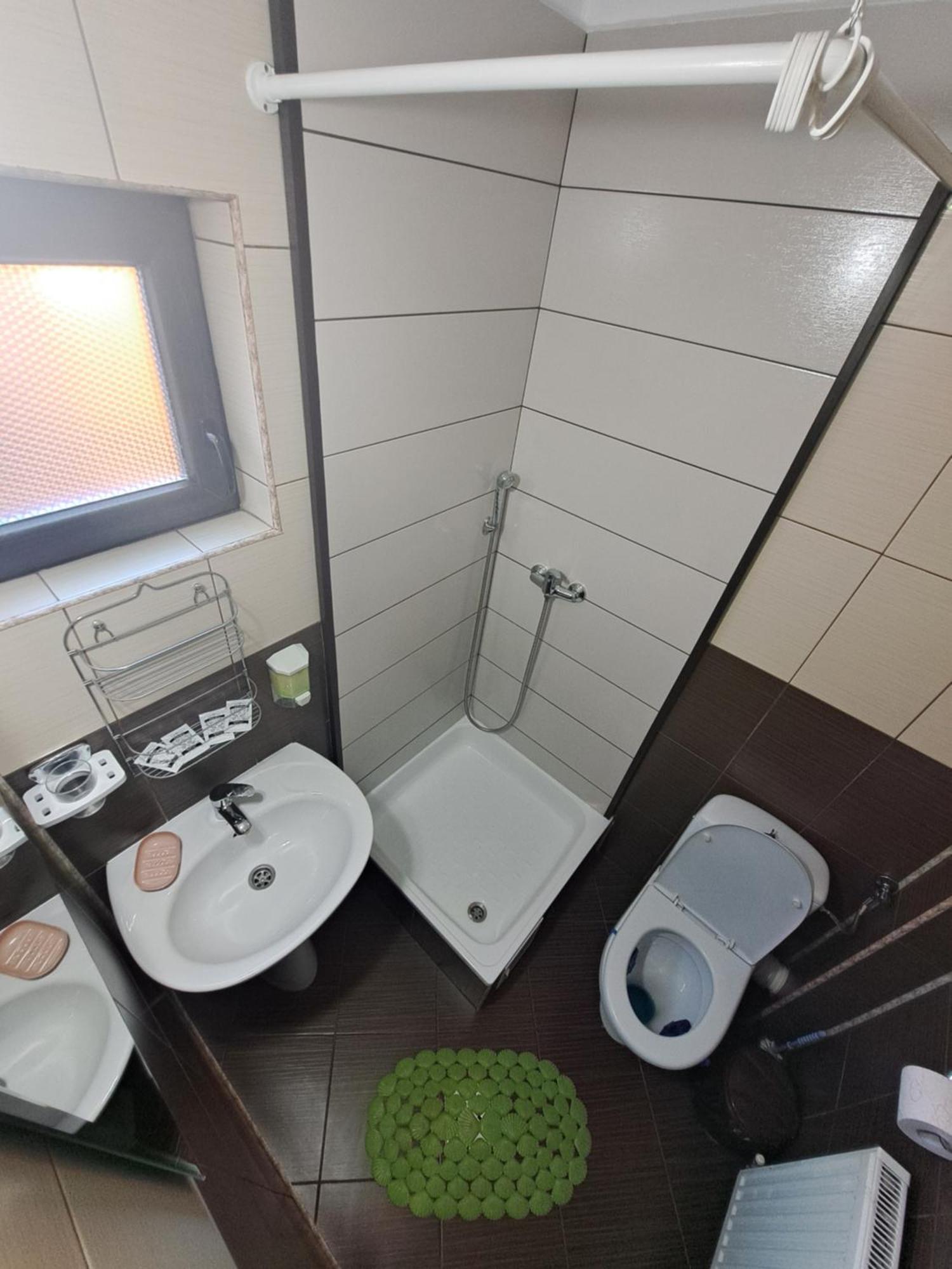 Shelby Accommodation -Adult Only- Синая Экстерьер фото